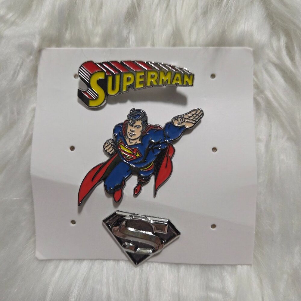 Superman Pin Set